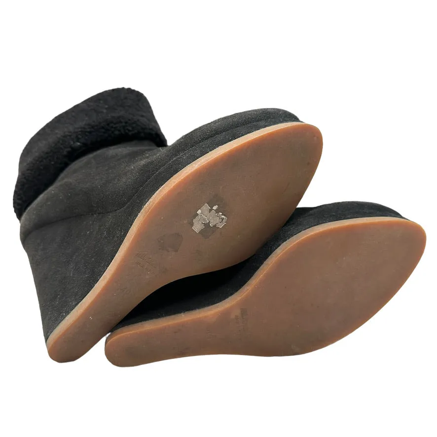 Black Suede & Shearling Boots - 10