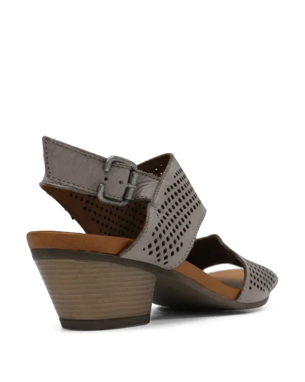 BUENO ROMEO MID HEELS