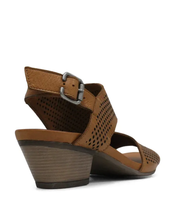 BUENO ROMEO MID HEELS