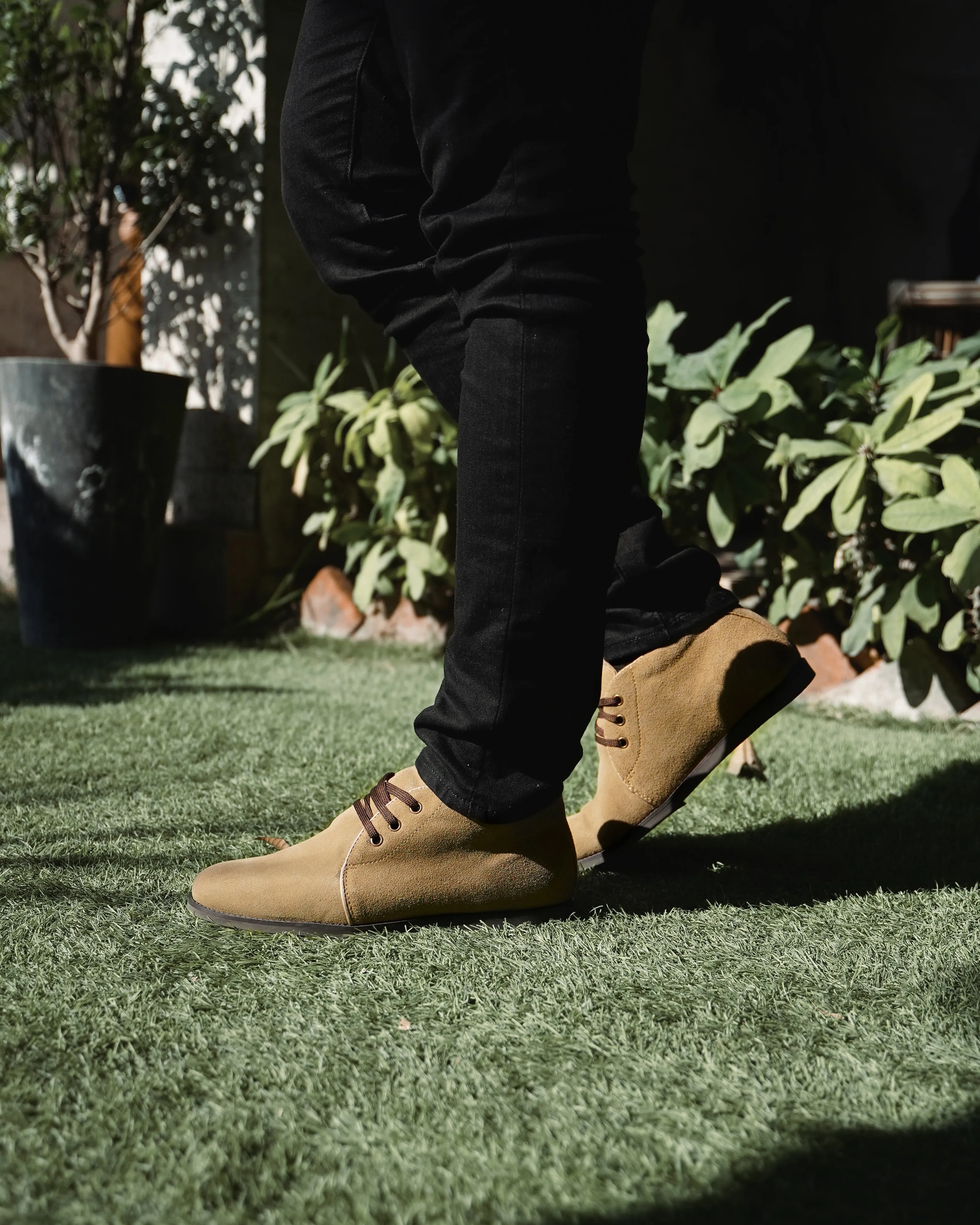 Gabe - Men's Camel Suede Chukka Boot