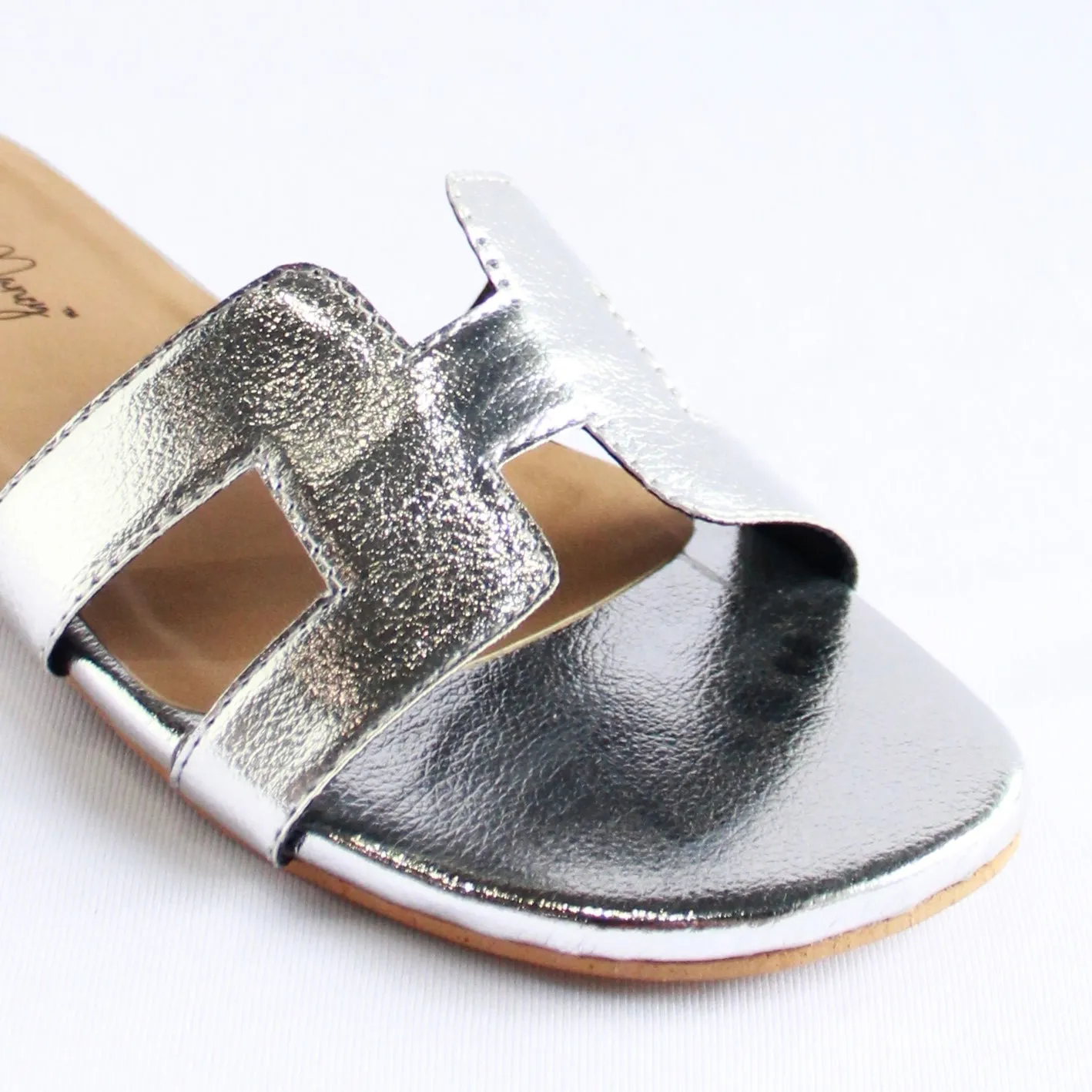 H Style Flats - Silver