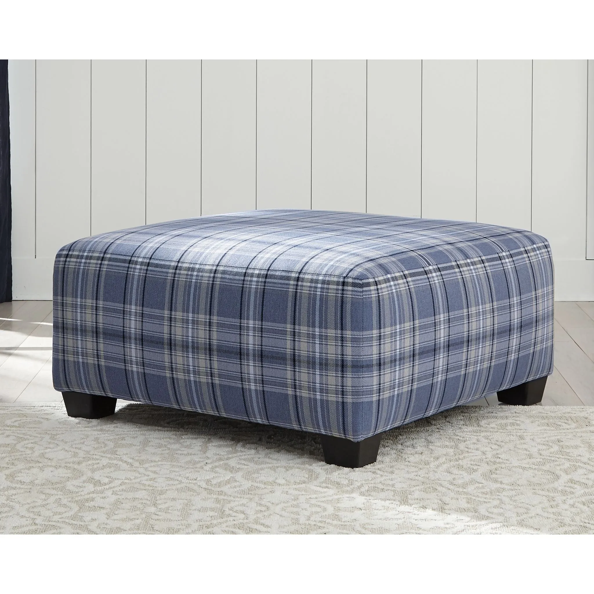 Reevesville Oversized Accent Ottoman - Silver