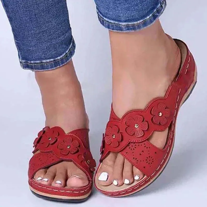 Trendy and lightweight sandals