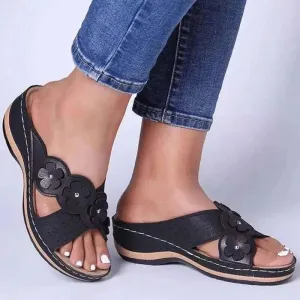 Trendy and lightweight sandals